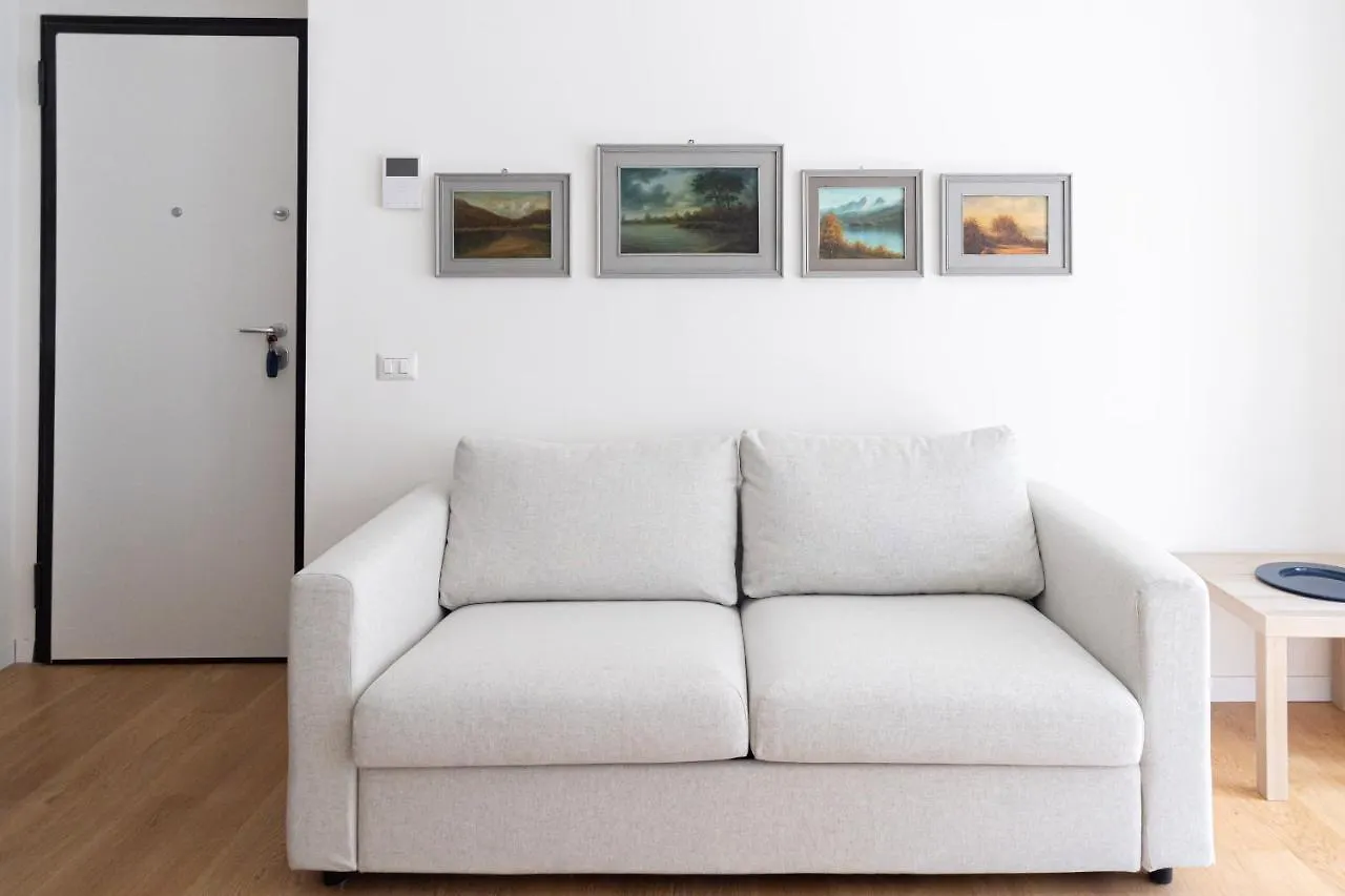 Moderno Bilocale In Corso Buenos Aires Apartment Milan