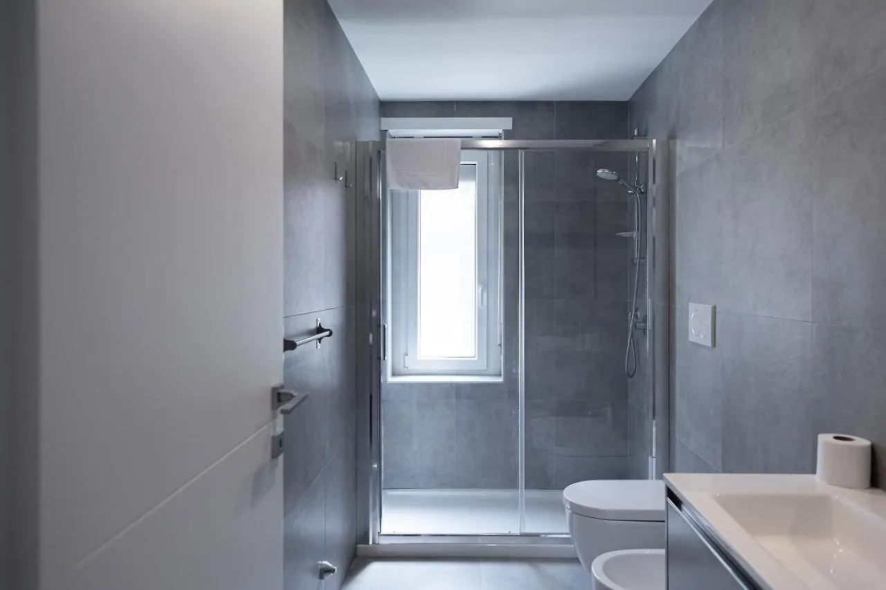 Moderno Bilocale In Corso Buenos Aires Apartment Milan Italy